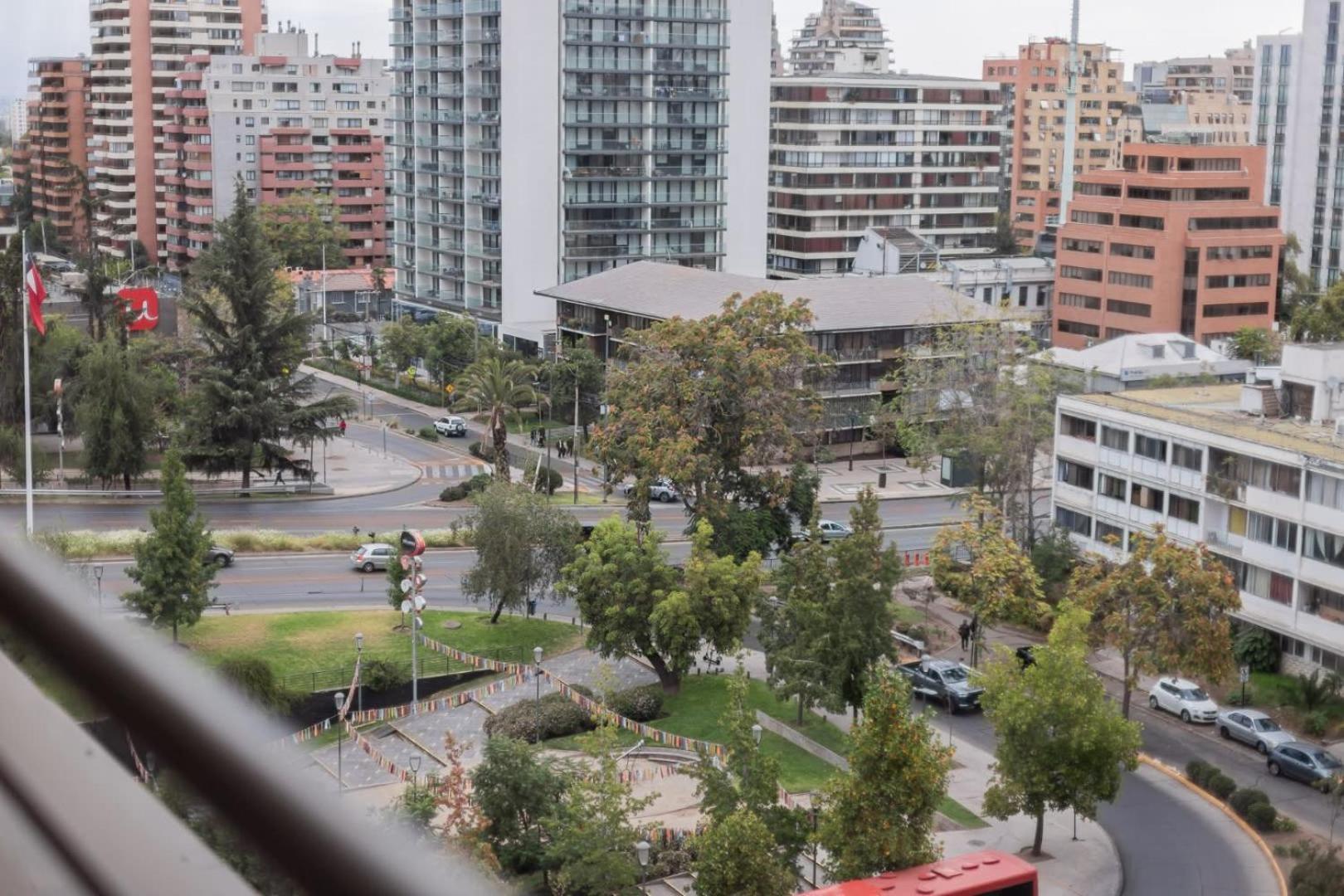 Amplio Y Confortable Depto Familiar Con Malla Apartment Santiago