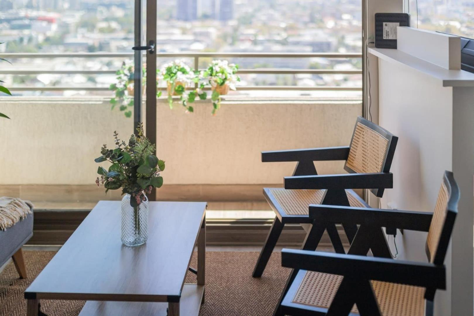 Descubre La Autentica Energia De Barrio Italia Apartment *