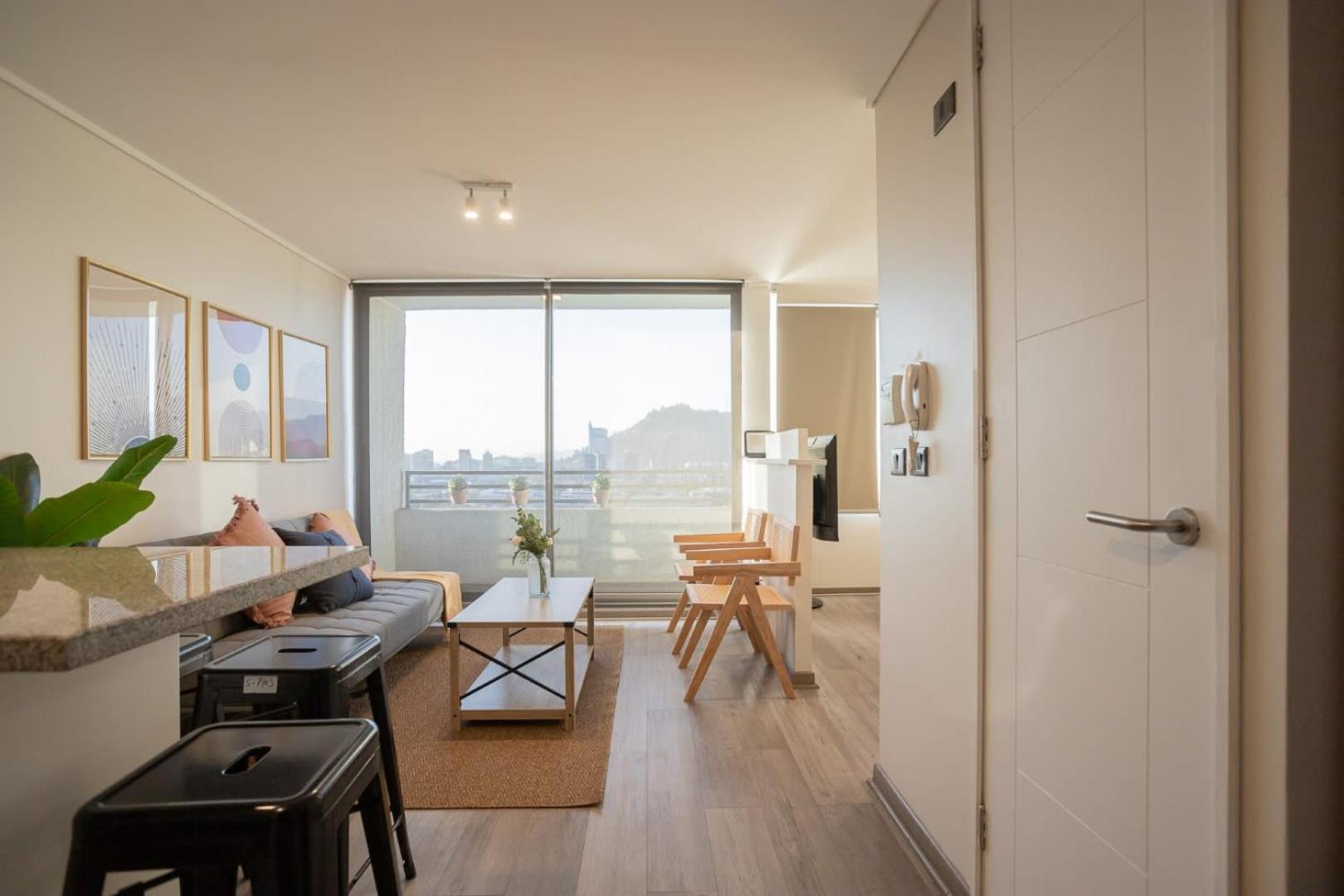 Explora El Encanto Unico De Barrio Italia Santiago