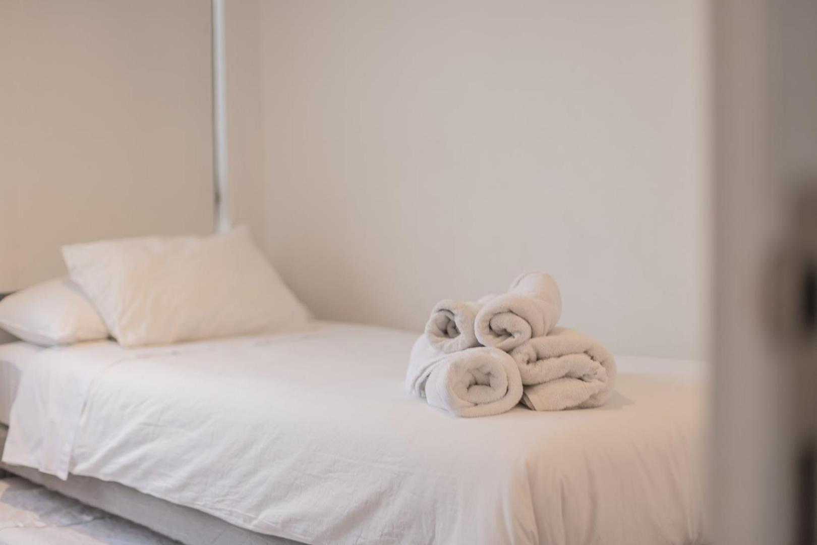 Espacioso Depto 2br 2ba - Sector Parque Arauco Apartment *
