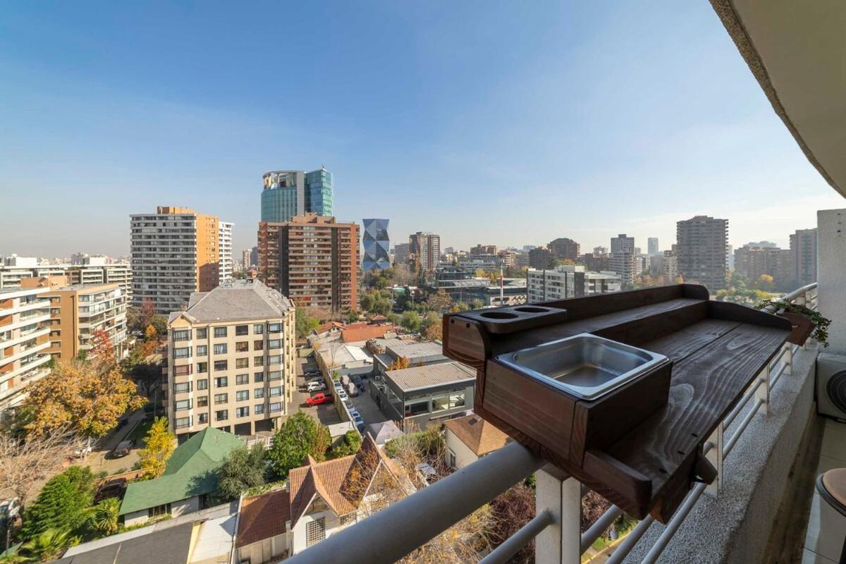 Charming In Condes Near Metro * Santiago