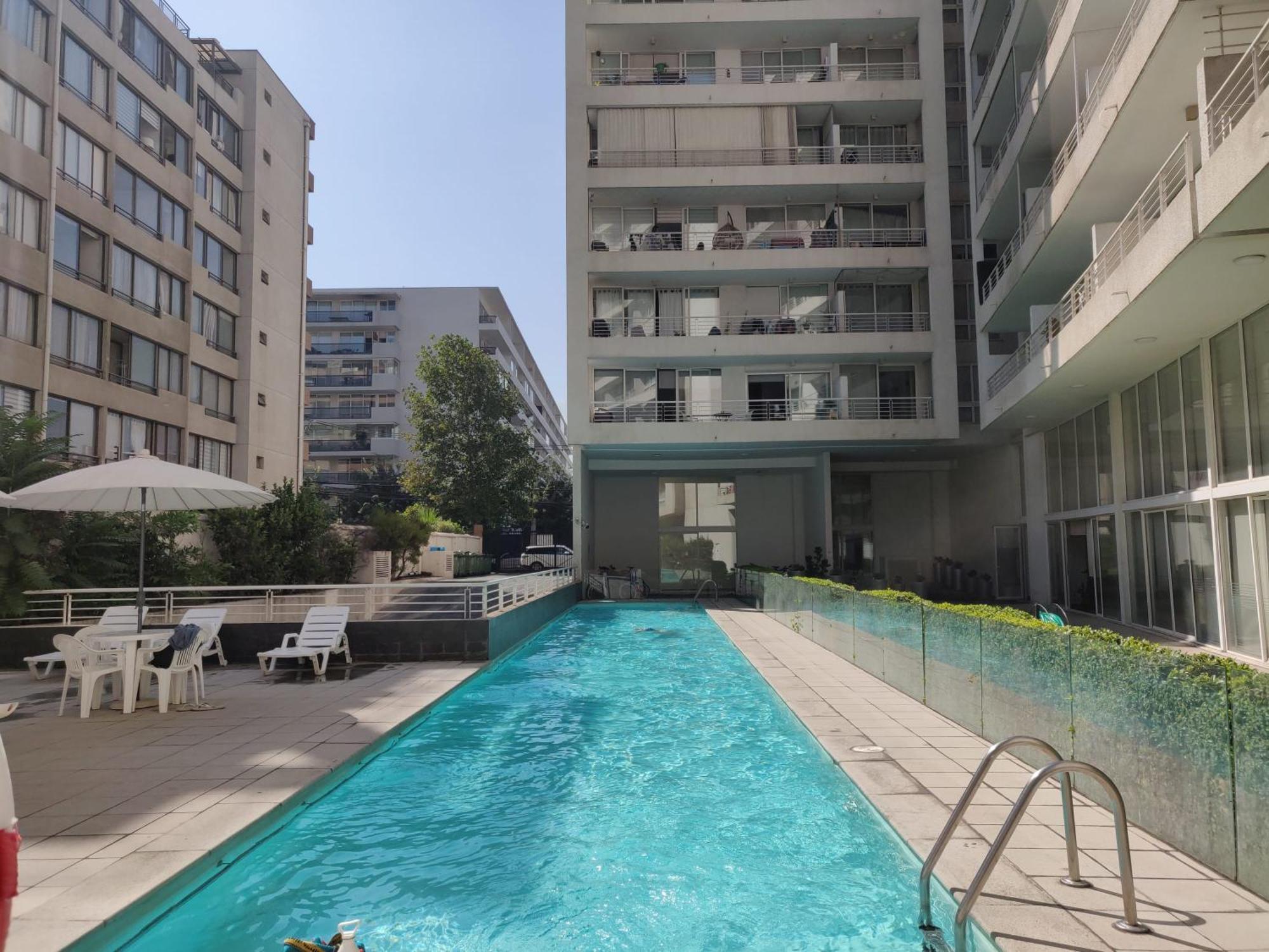 Charming In Condes Near Metro Apartment *