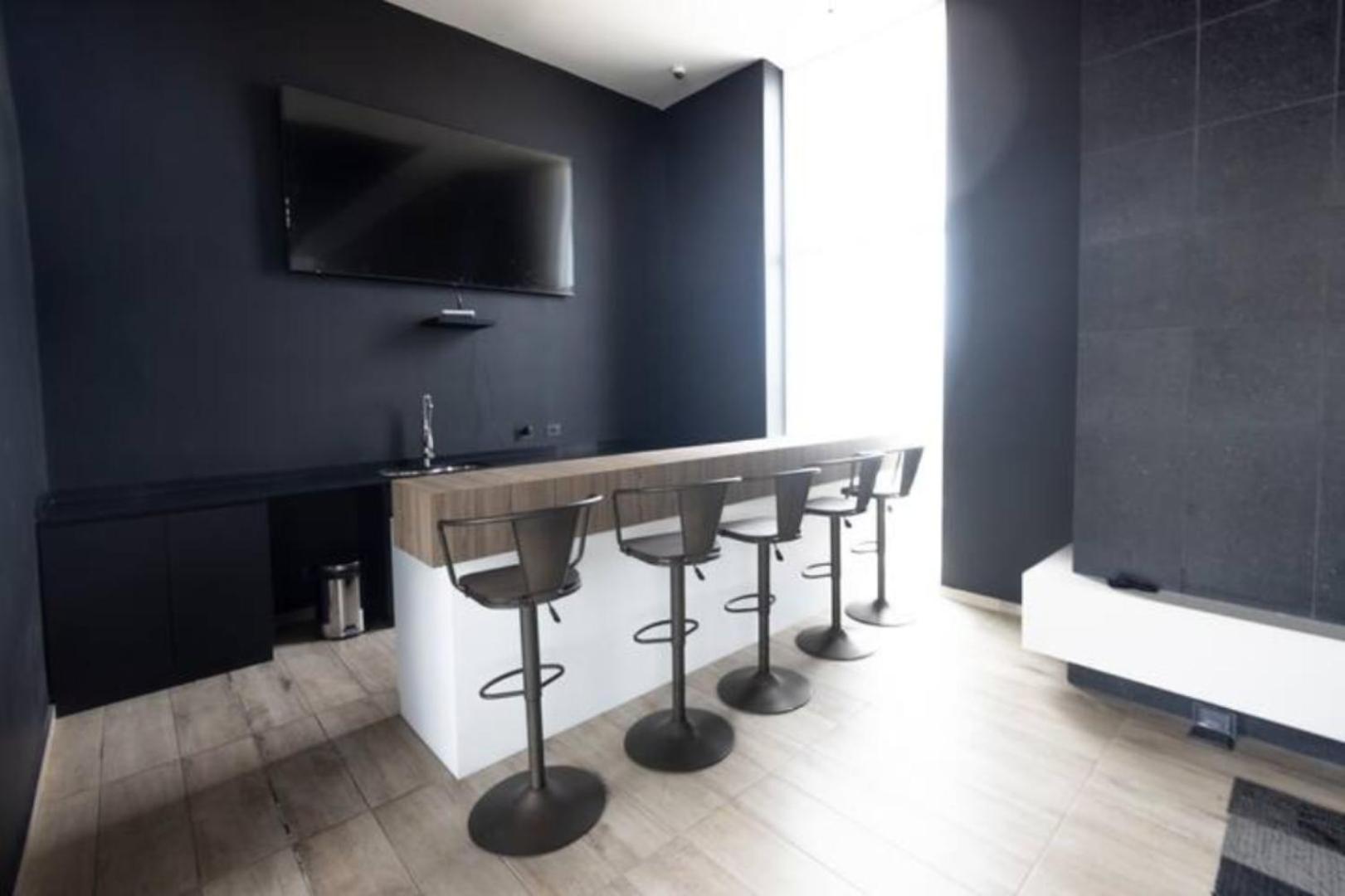 Premium Near Costanera Center Apartment