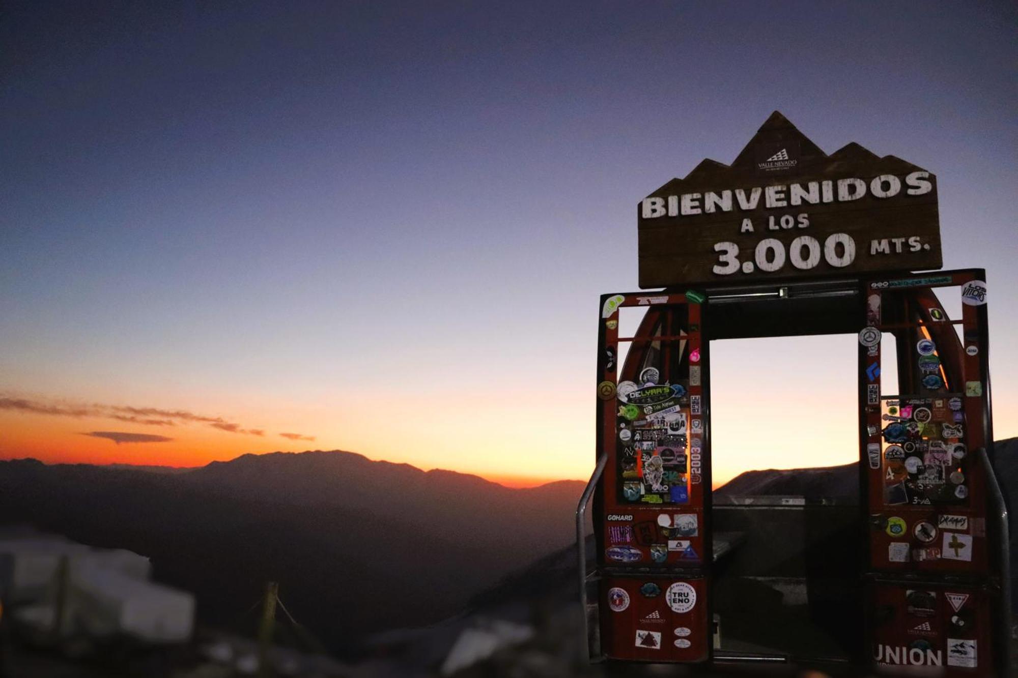 1d1b En Valle Nevado, Edif Valle Condores Ii 4pax Servicio Hom 308 *