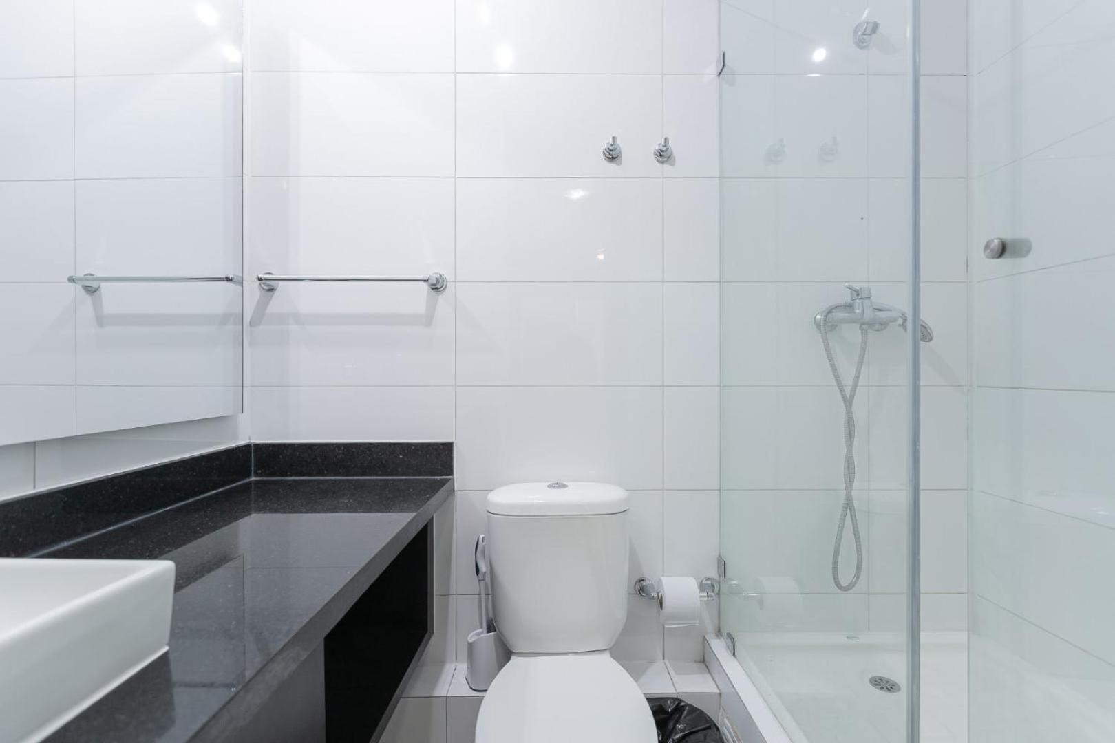 Charming In Condes Near Metro Apartment *