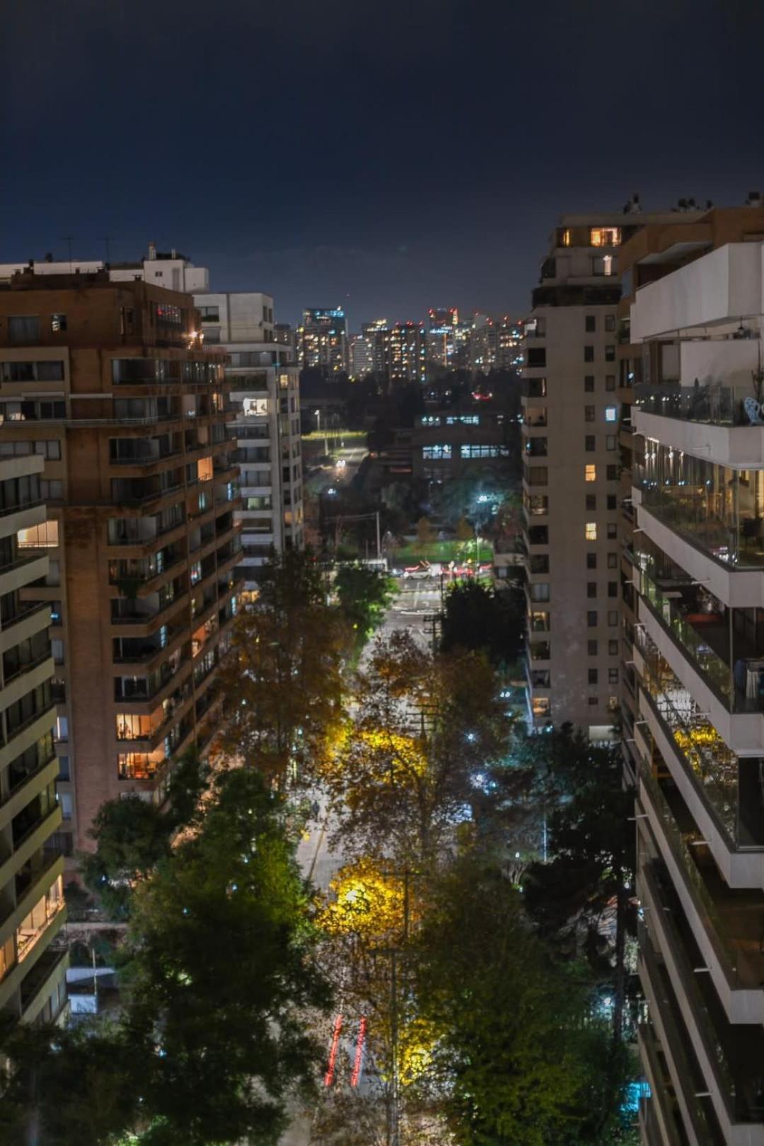 Exclusive In Condes Alcantara Metro Santiago