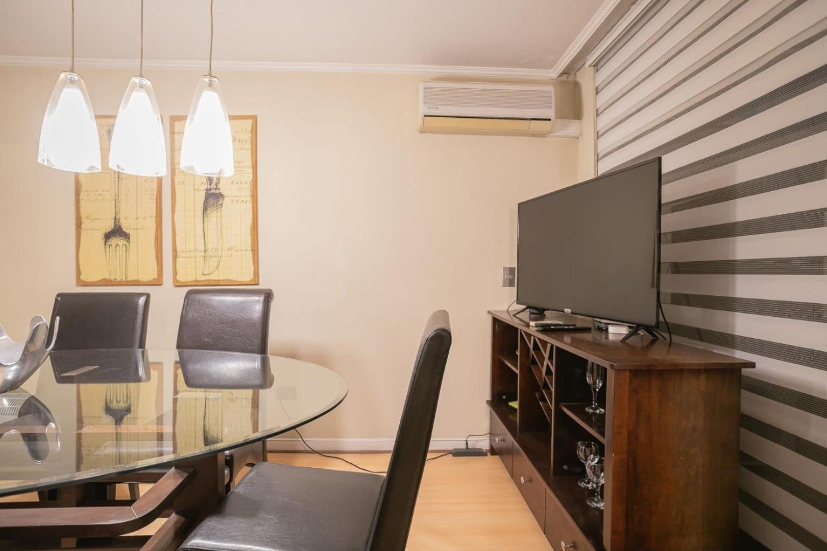 Apartment Exclusive In Condes Alcantara Metro