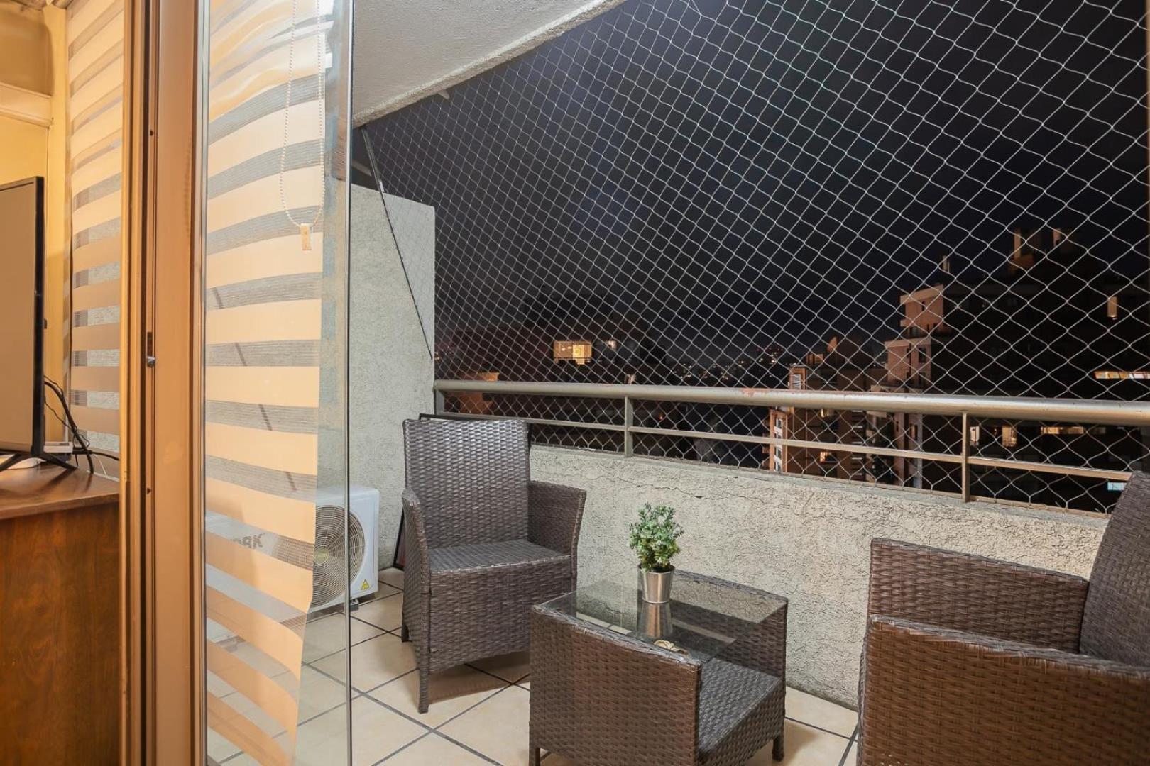 Căn hộ Exclusive In Condes Alcantara Metro