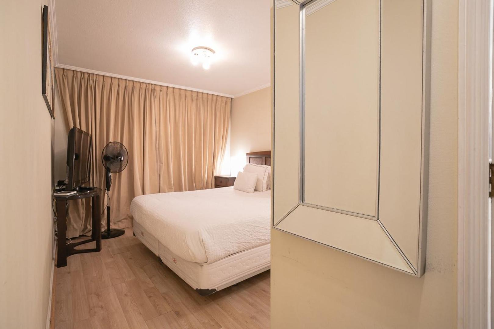 Exclusive In Condes Alcantara Metro Căn hộ