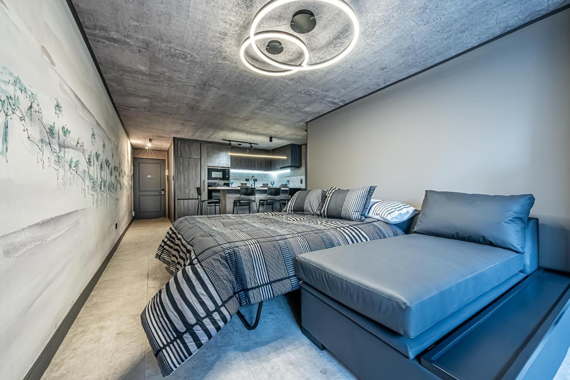 Design Tech Comfort & Location * Santiago