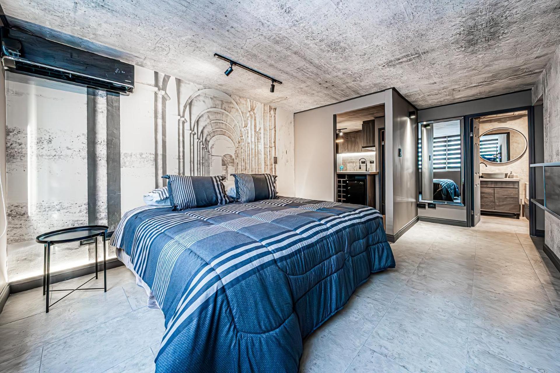 Design Tech Comfort & Location * Santiago