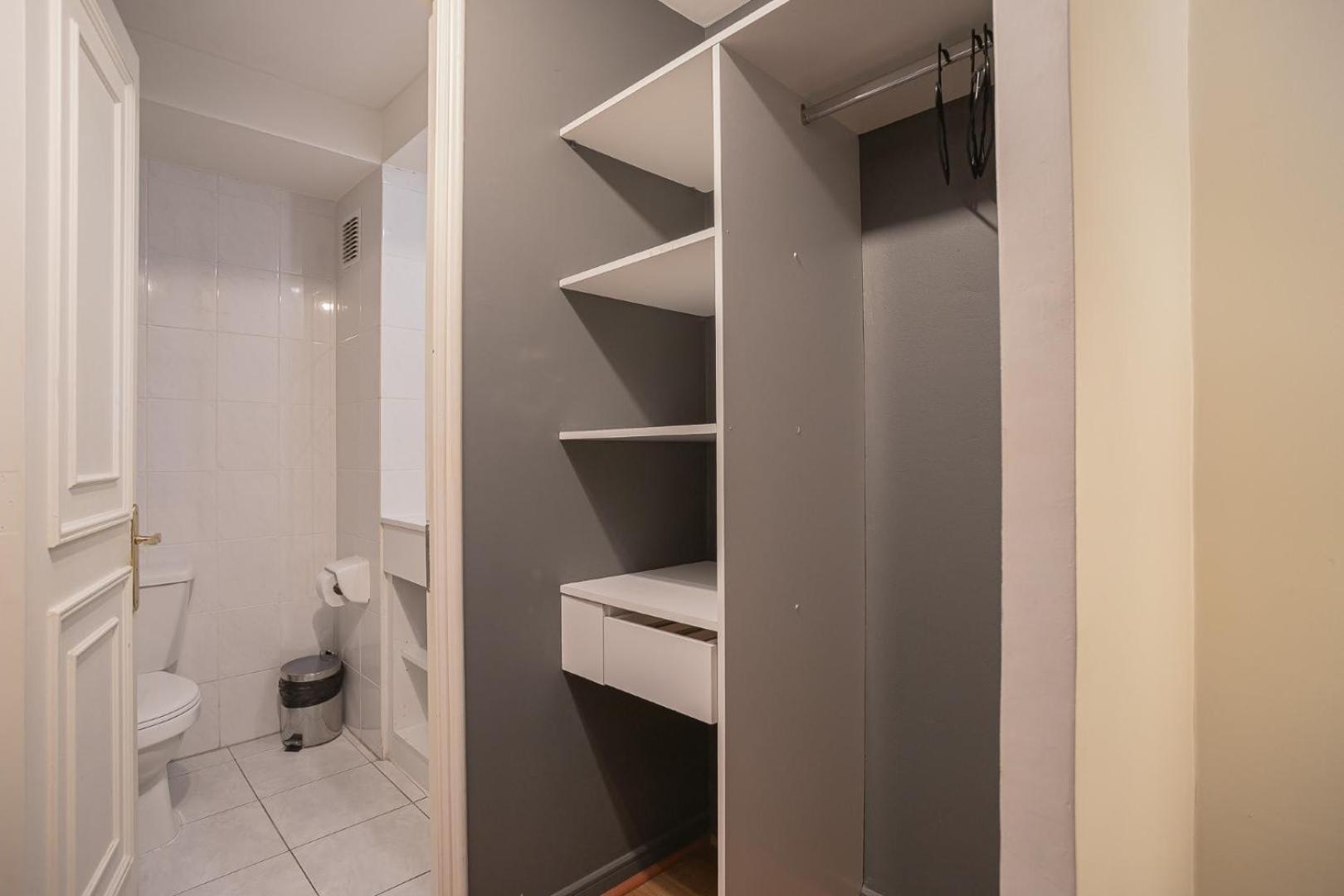Elegant Steps Away From Costanera Center Apartamento