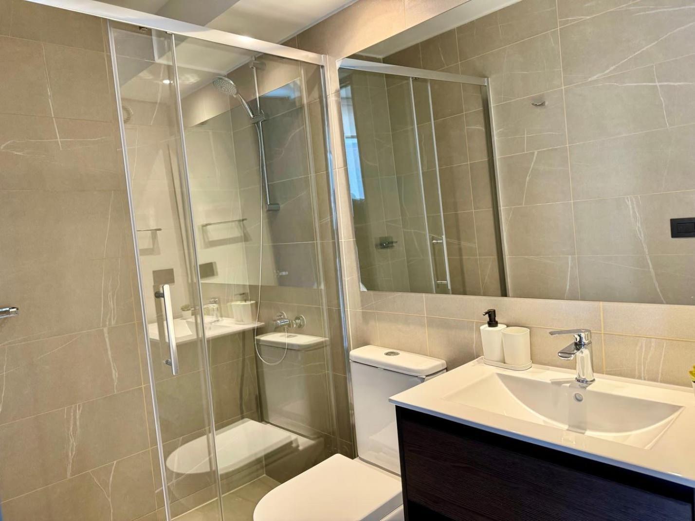 Apartment Hom I Lujoso Depto 2D2B, Nunoa Con Estacionamiento