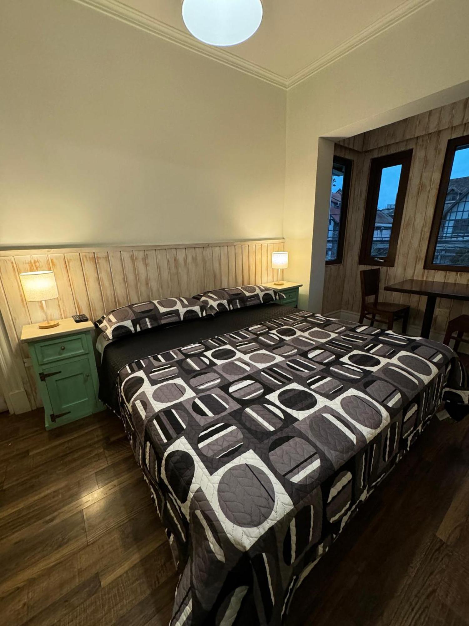 Mh Casamadero Bed & Breakfast
