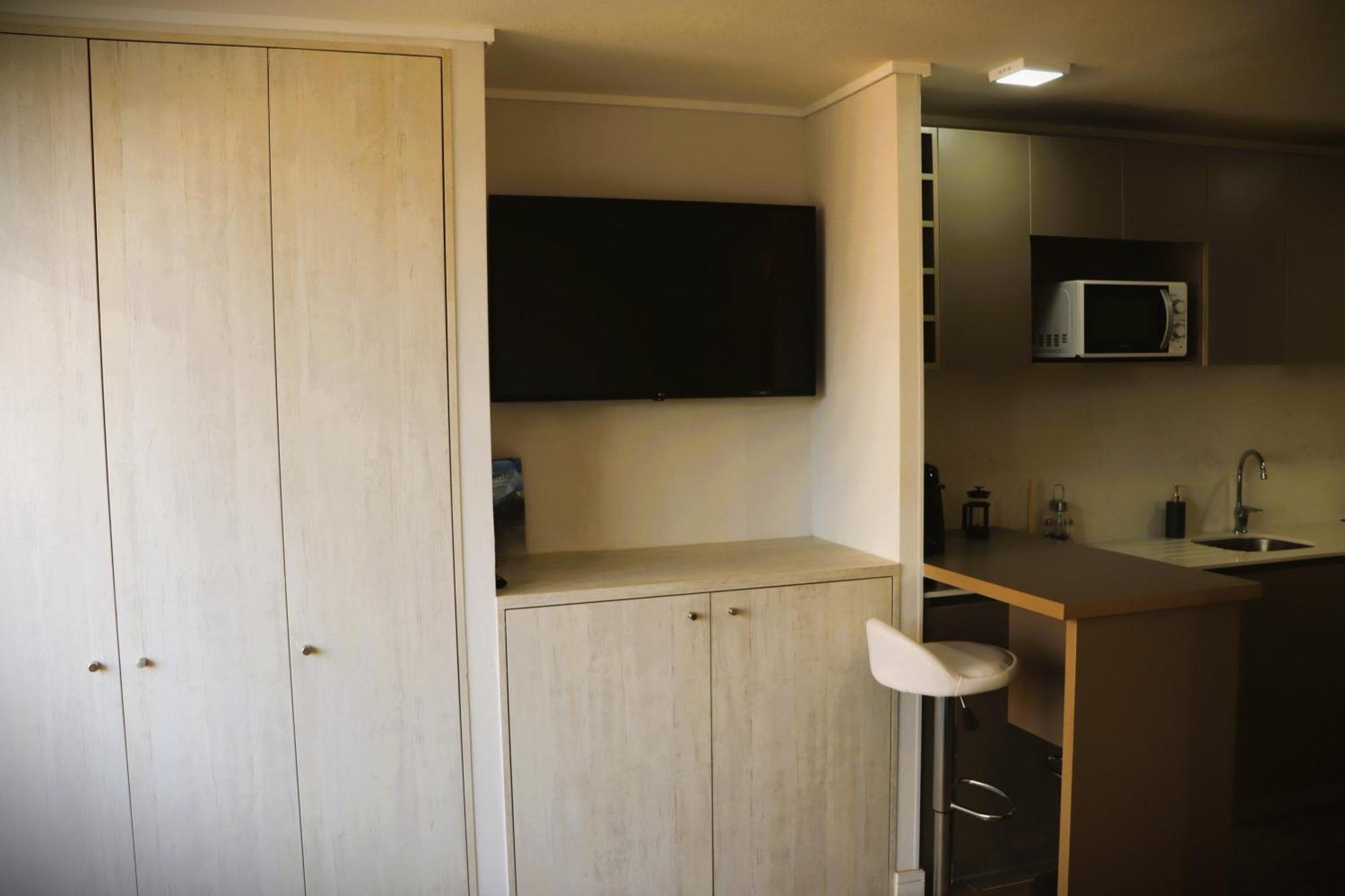 Hom I Studio En Santiago Centro Metro Santa Isabel Si0311 Apartamento