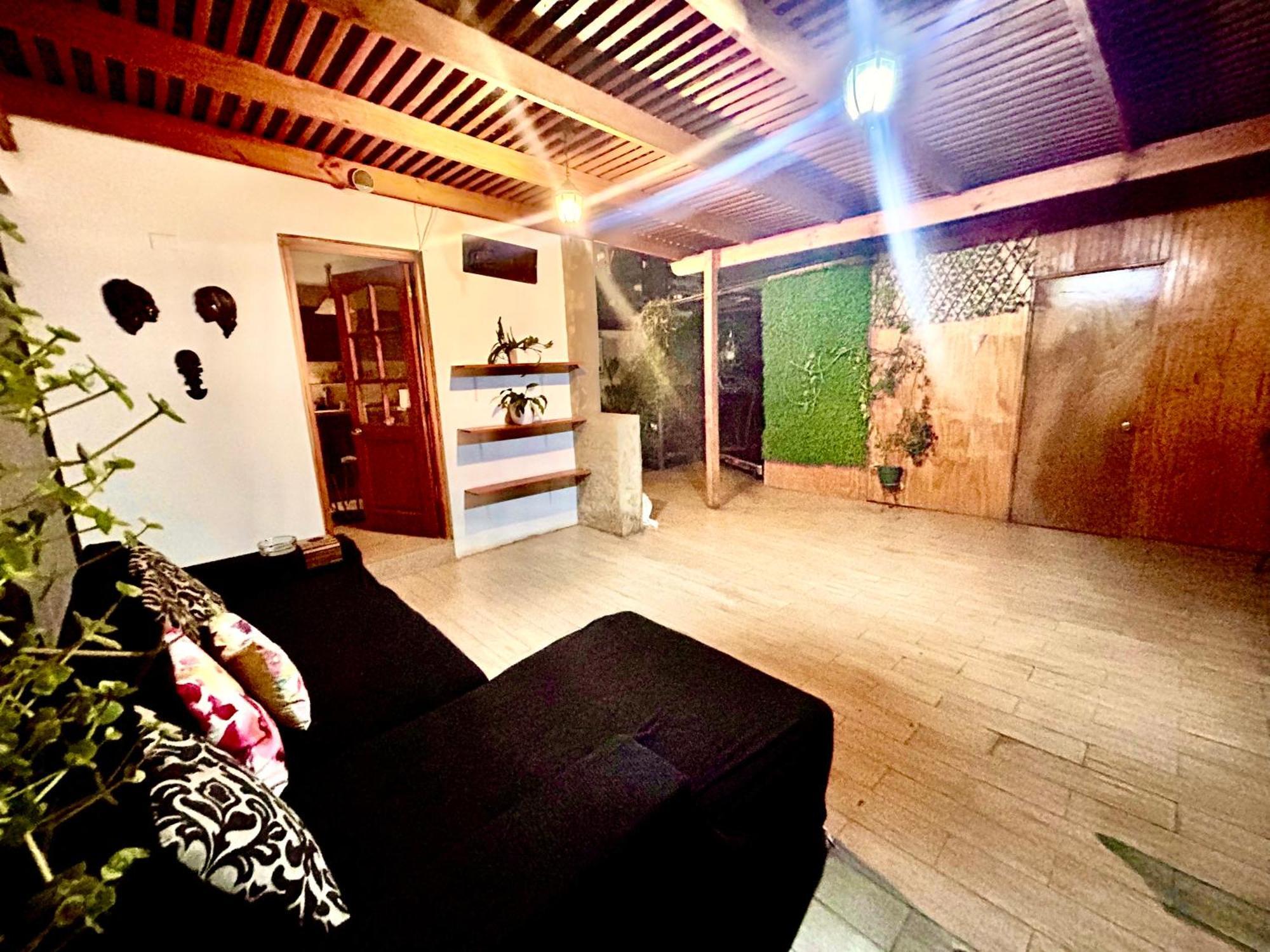 Love hotel Casa Aqua