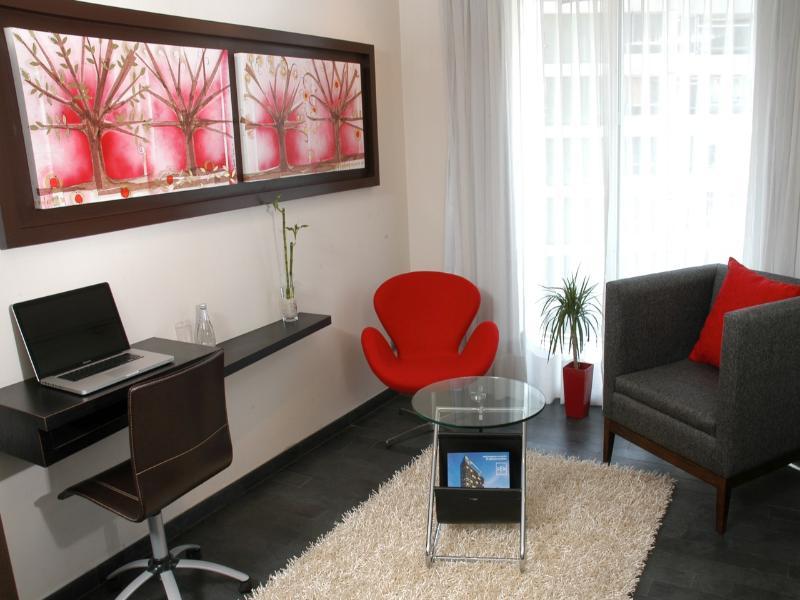 Gen Hotel