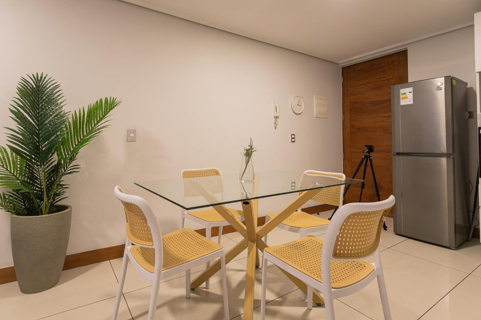 Tu Refugio Sofisticado En Condes Exclusivo Y Elegante Apartment