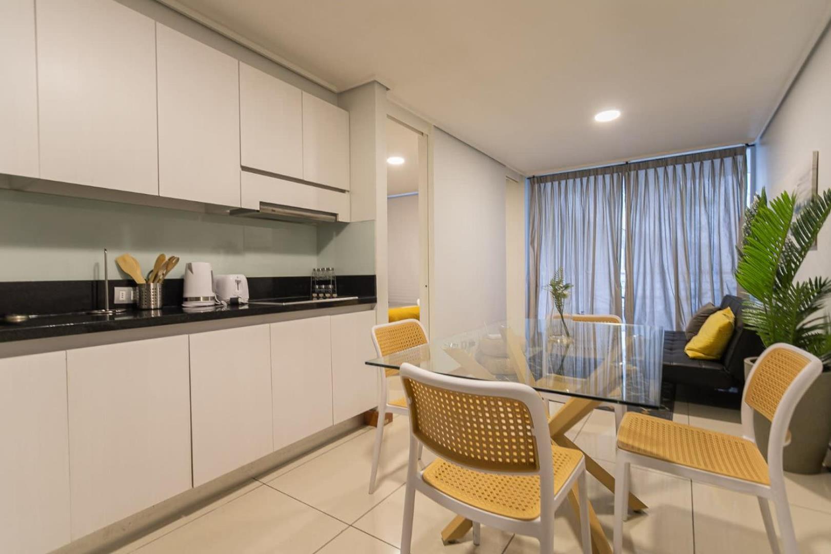 Tu Refugio Sofisticado En Condes Exclusivo Y Elegante Apartment