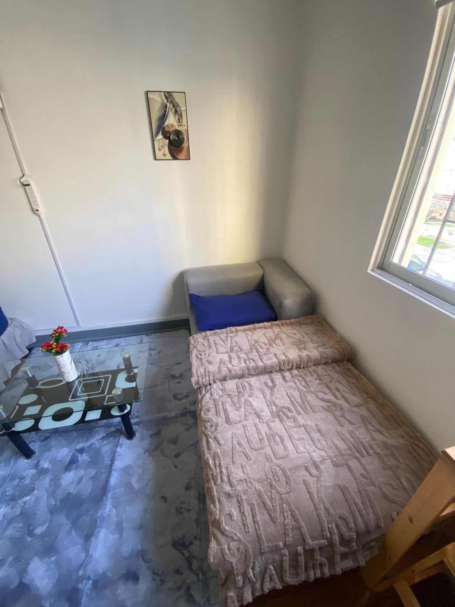 1 Con Bano Compartido En Providencia Casa * Santiago