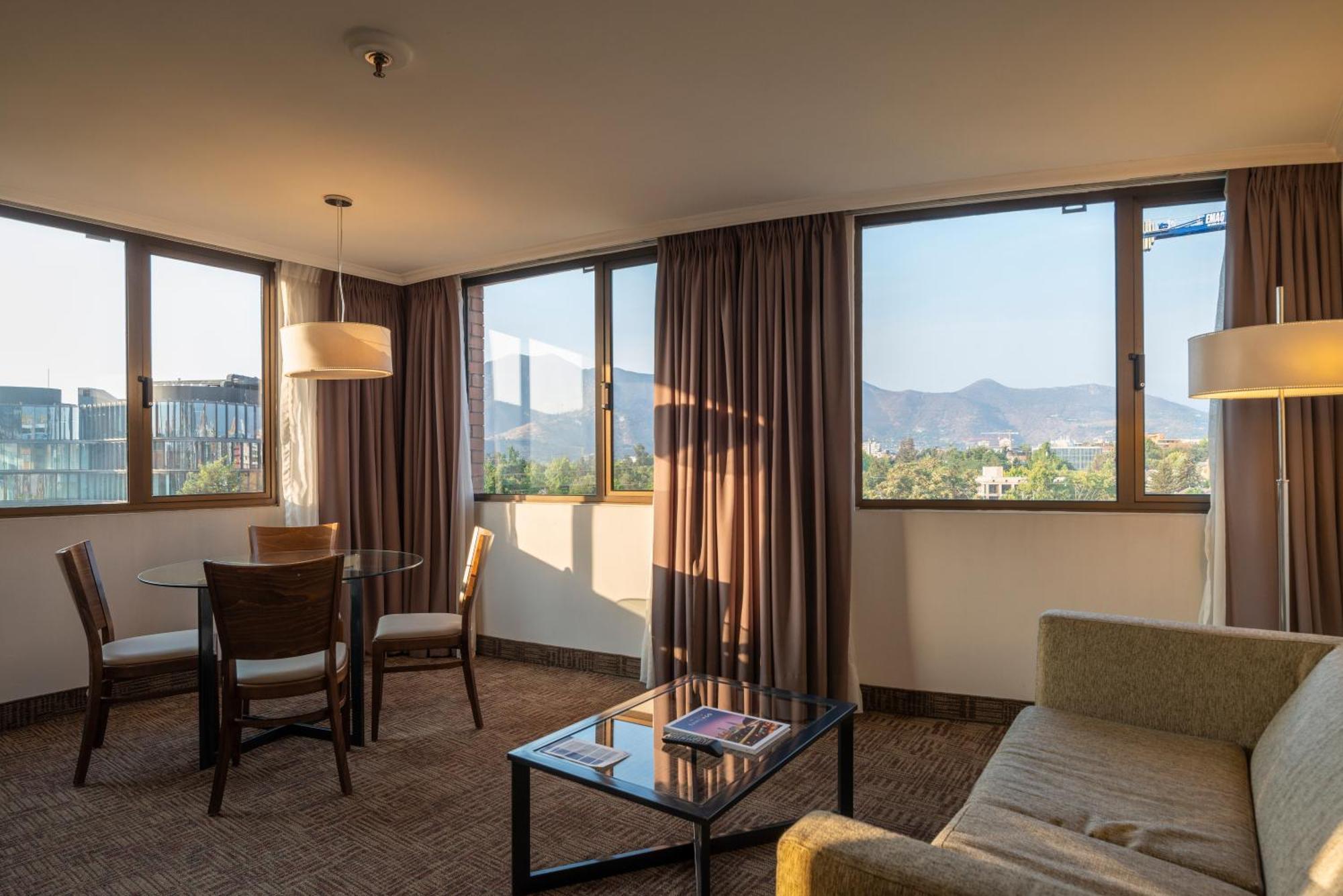 Director Vitacura Hotel
