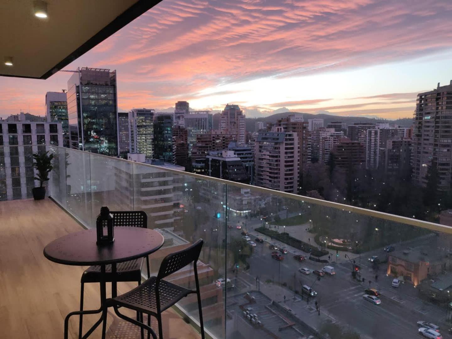 Elegancia En Condes 2d2b Con Estilo Santiago