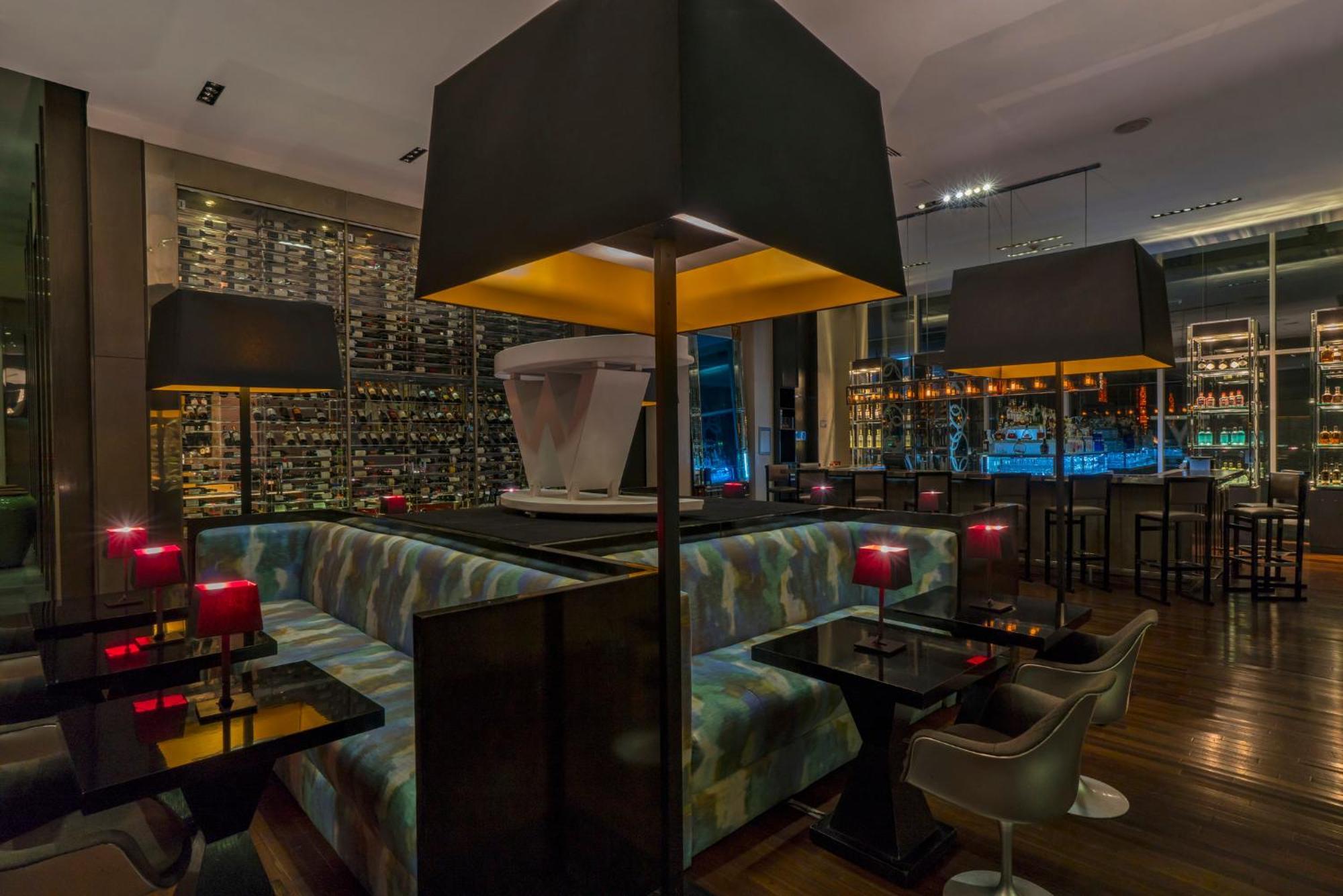 Khách sạn W 5*