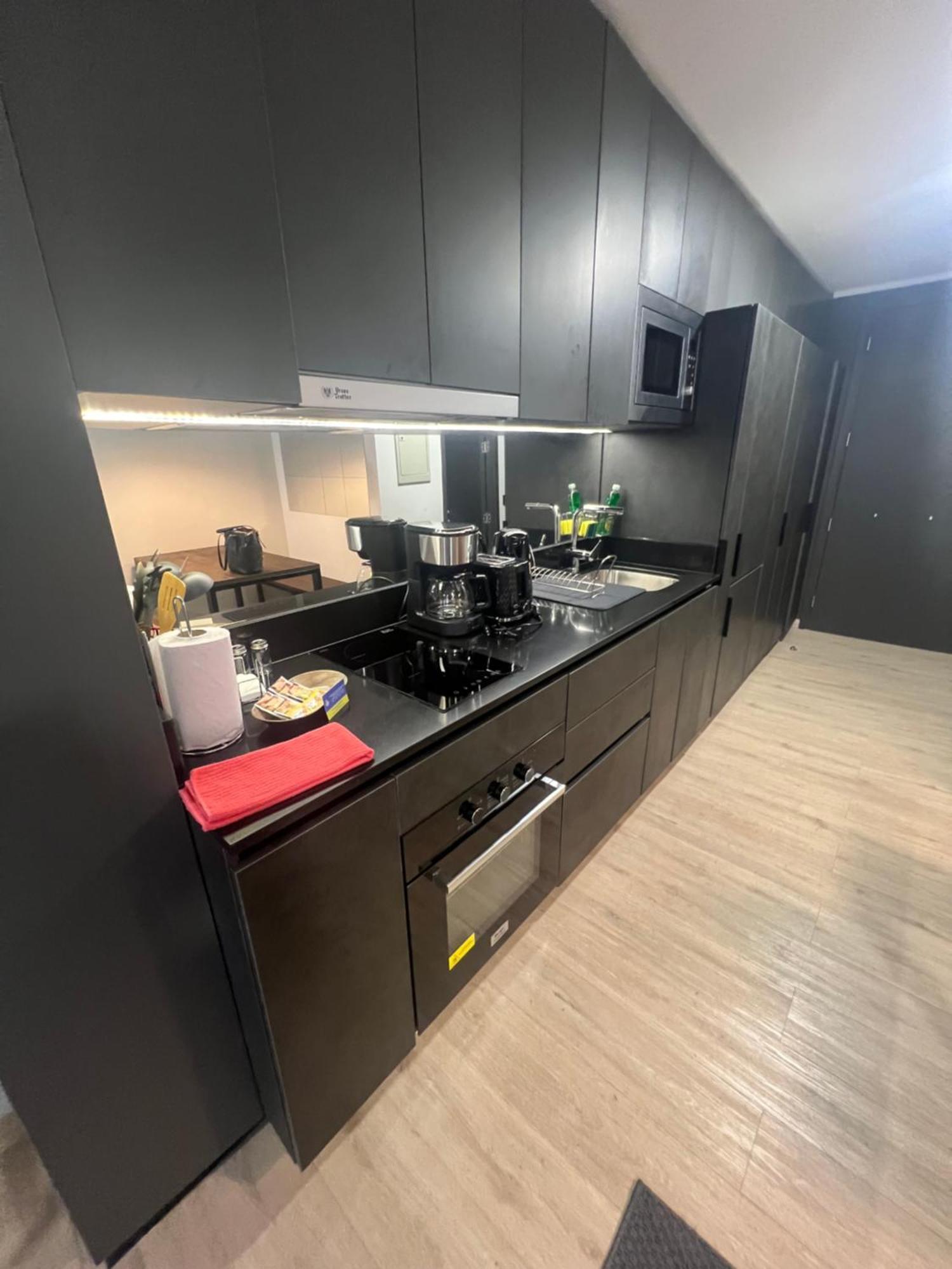 Clínica Condes, Espectacular Departamento Nuevo 80 M2 Apartamento *