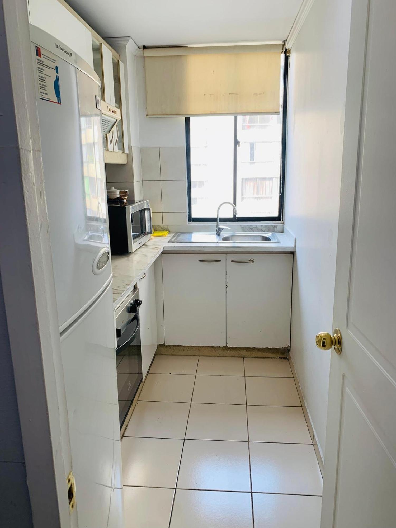 Apartamento Comodo Y Centrico En * Santiago de Chile