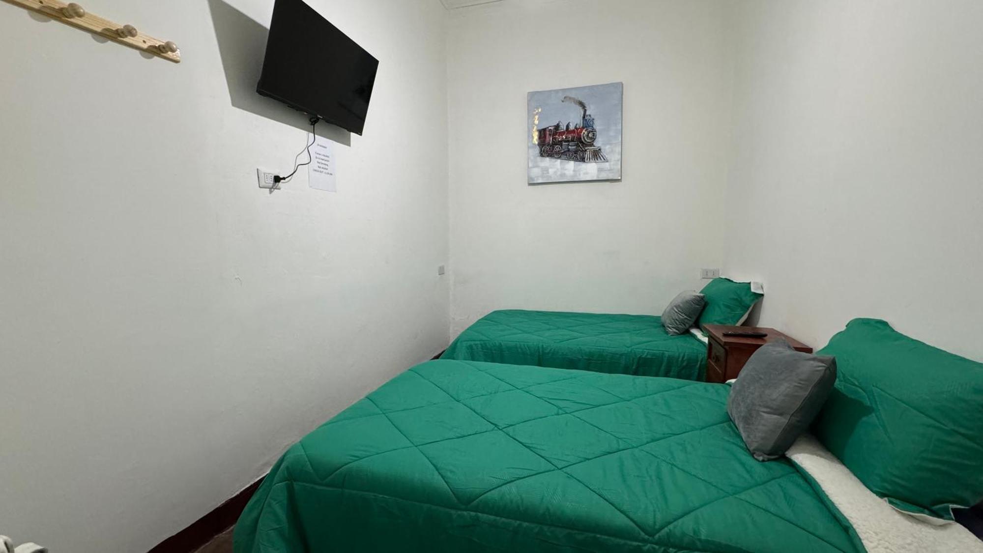 Bella Casona Barrio Bellavista Mancora Guest house