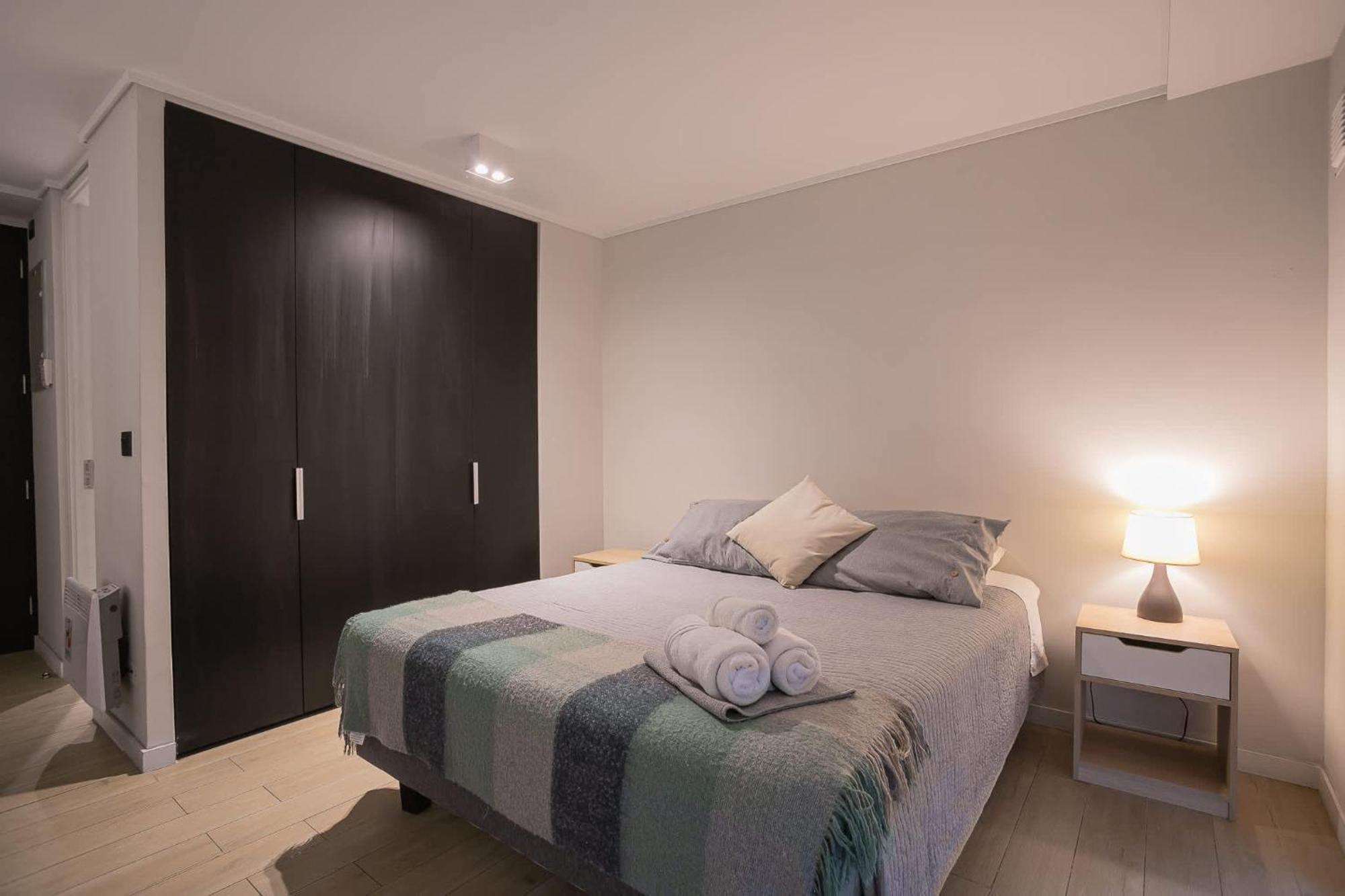 Beautiful Steps From Costanera Center Apartamento