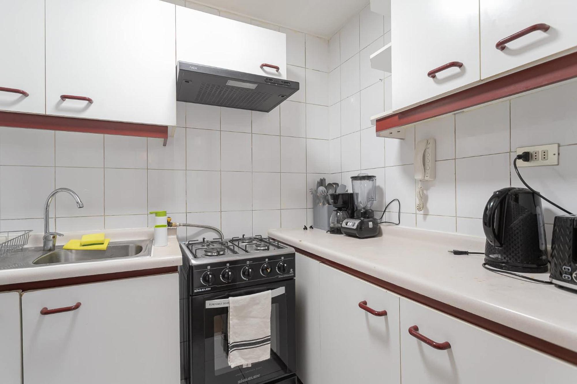 Lujo En Las Condes Amplio Y Deslumbrante Departamento Apartamento *