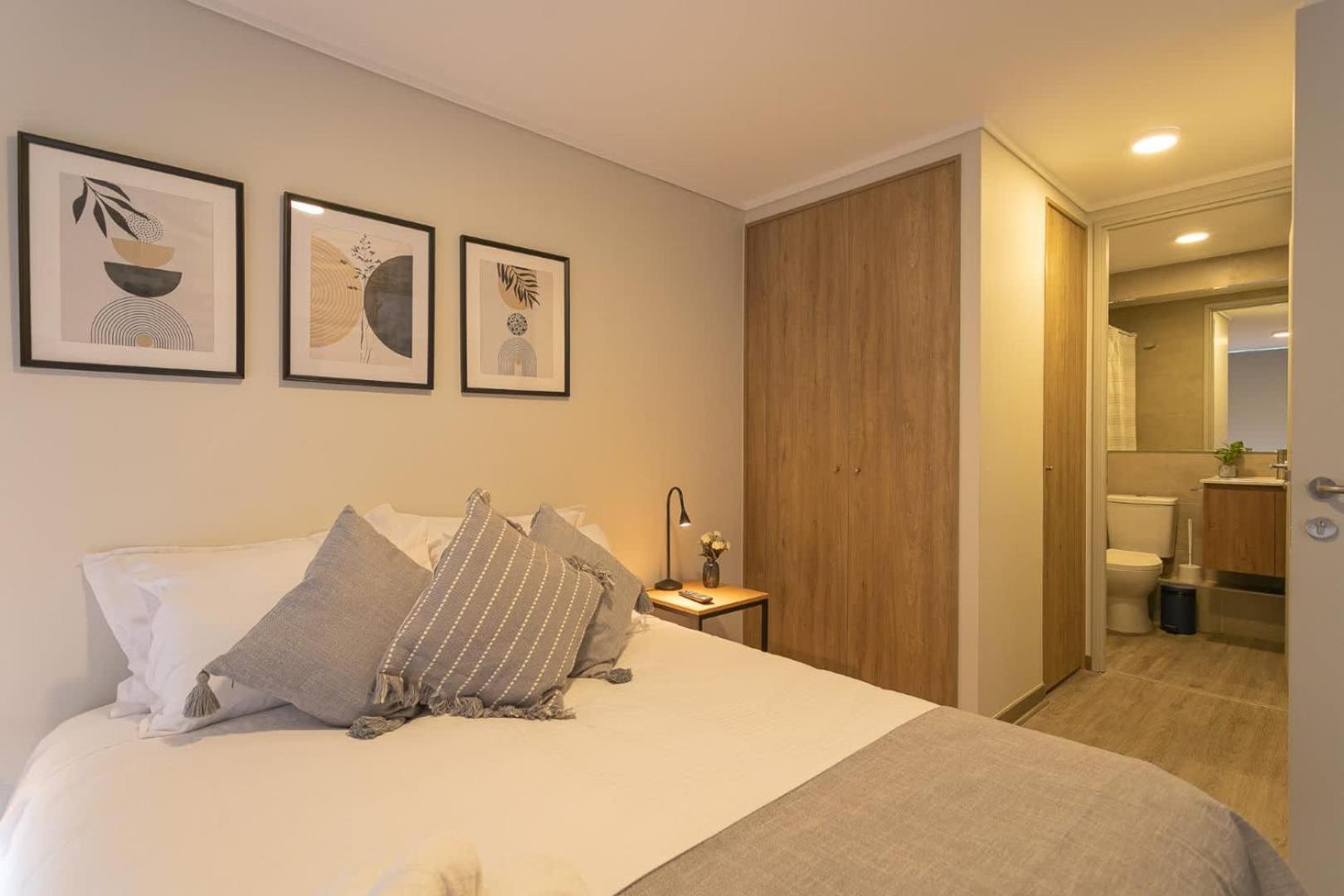 Apartamento Noches Santiaguinas 1d1b En El Centro