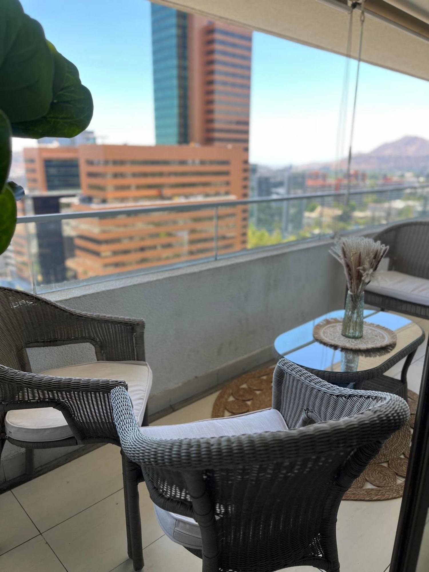Condes Deluxe * Santiago