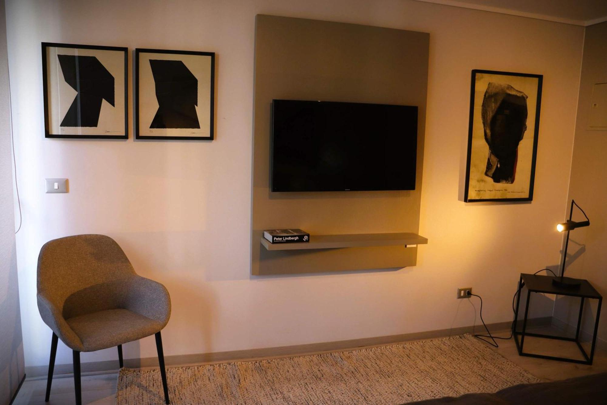Hom Acogedor En Calle Carmen Centro Santiago