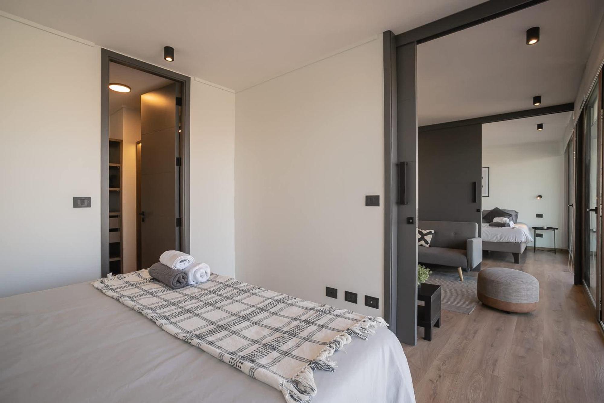Apartment Elegancia En Condes 2d2b Con Estilo Santiago