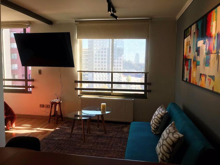 Apartamento Y Acogedor Dpto Cerca Metro Baquedano 1303