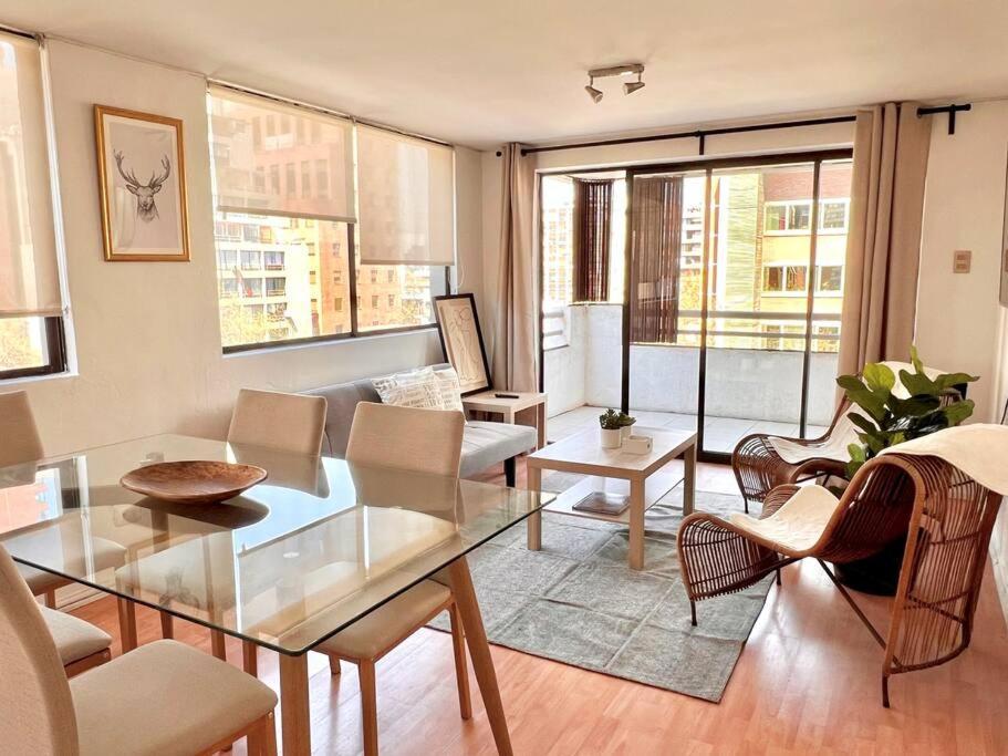 Apartment Comodo Y Amplio A Pasos De Costanera Center *
