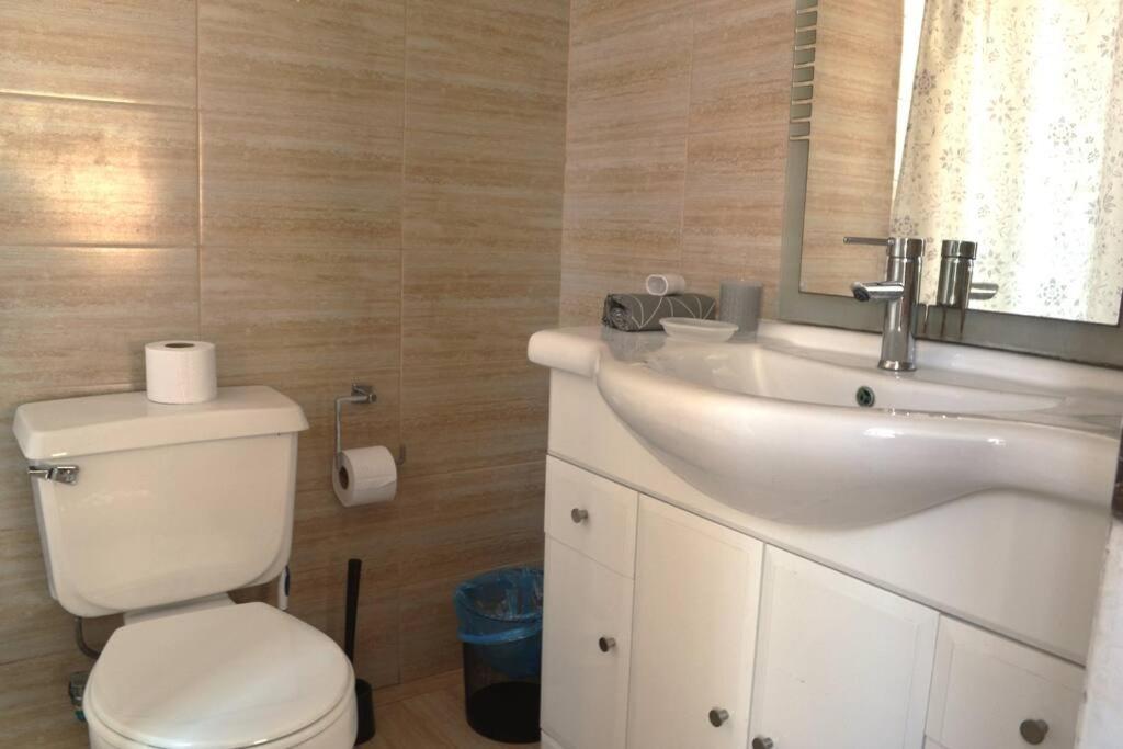 Apartment Comodo Y Amplio A Pasos De Costanera Center