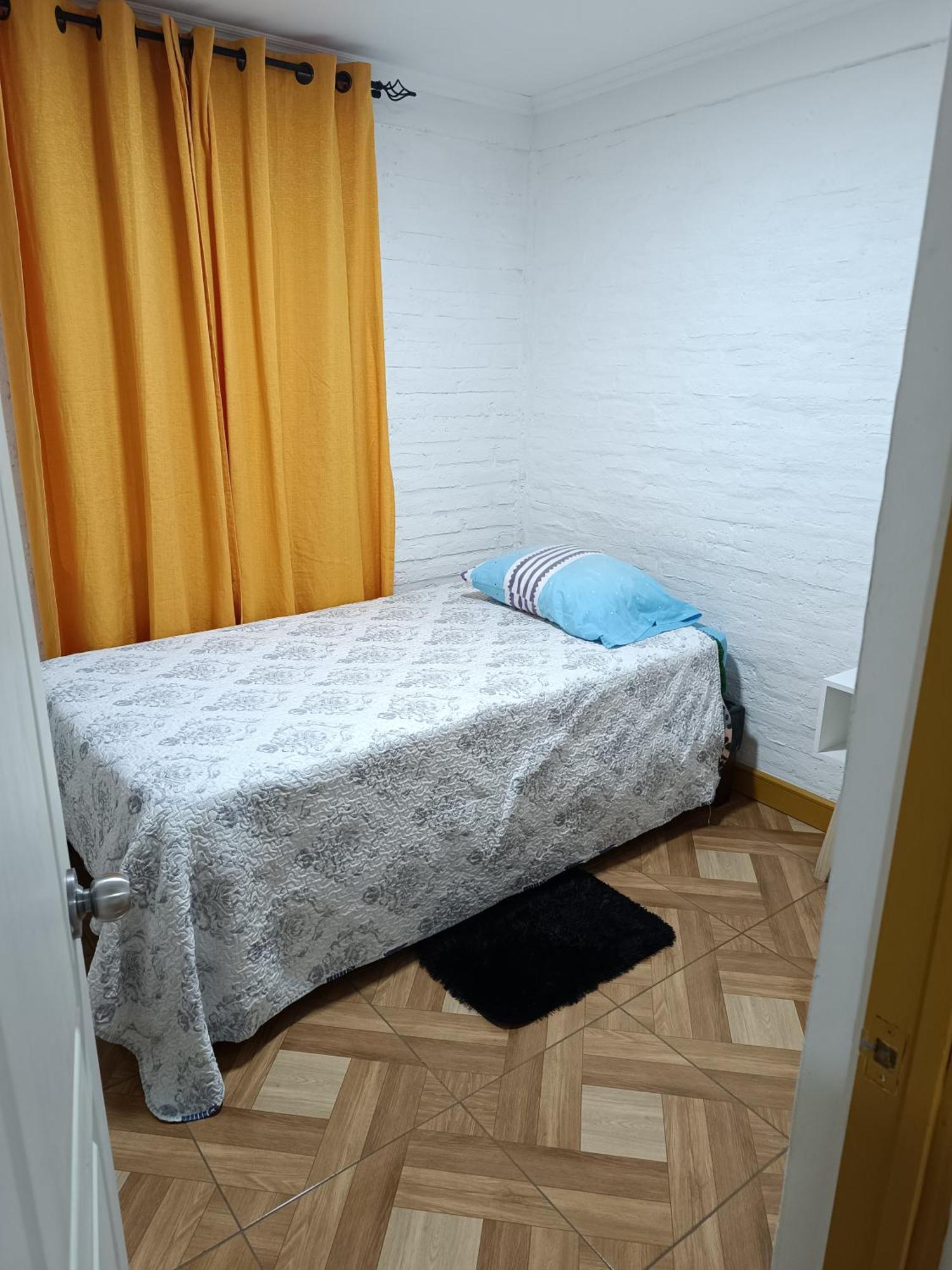 Hostel Familiar S&g Santiago