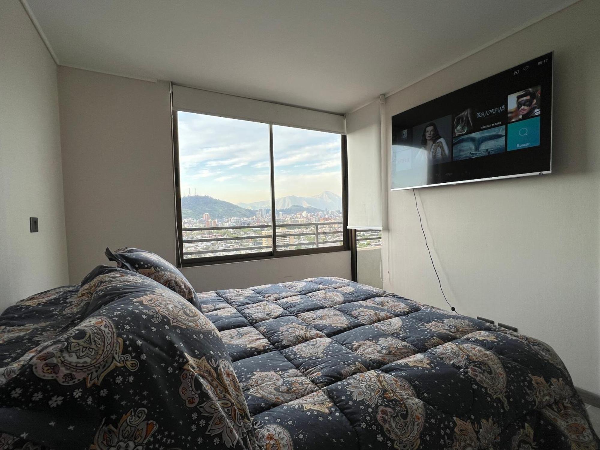 Loica Hosts - Barrio Italia Apartment Santiago