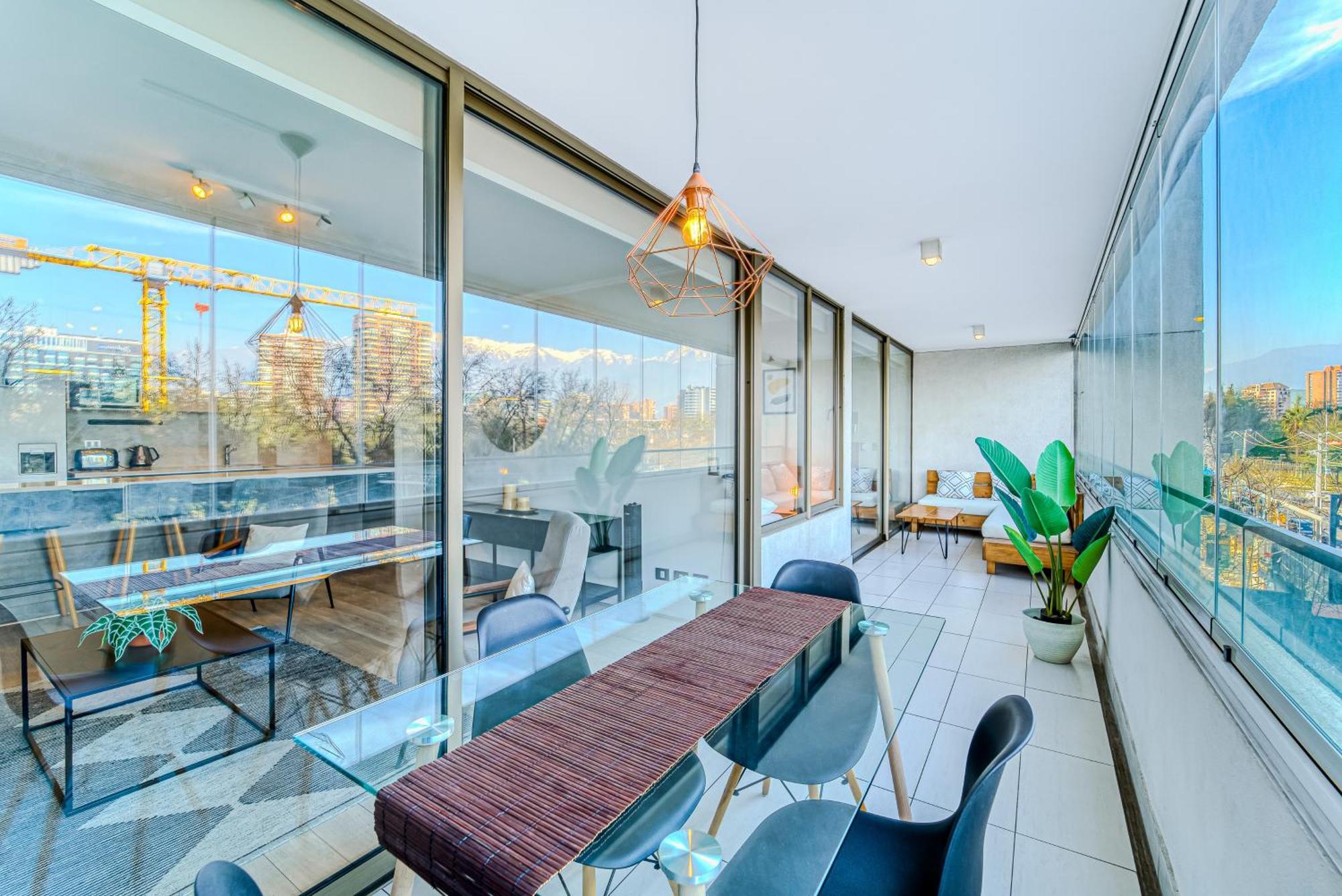 Citadel View 2br Balcony & Parking Apartment