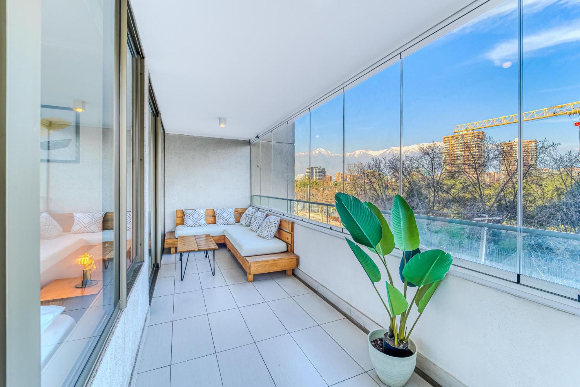 Apartment Citadel View 2br Balcony & Parking Santiago