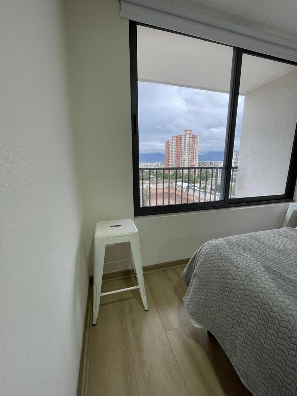 Departamento Cerca Del Estadio Nacional *