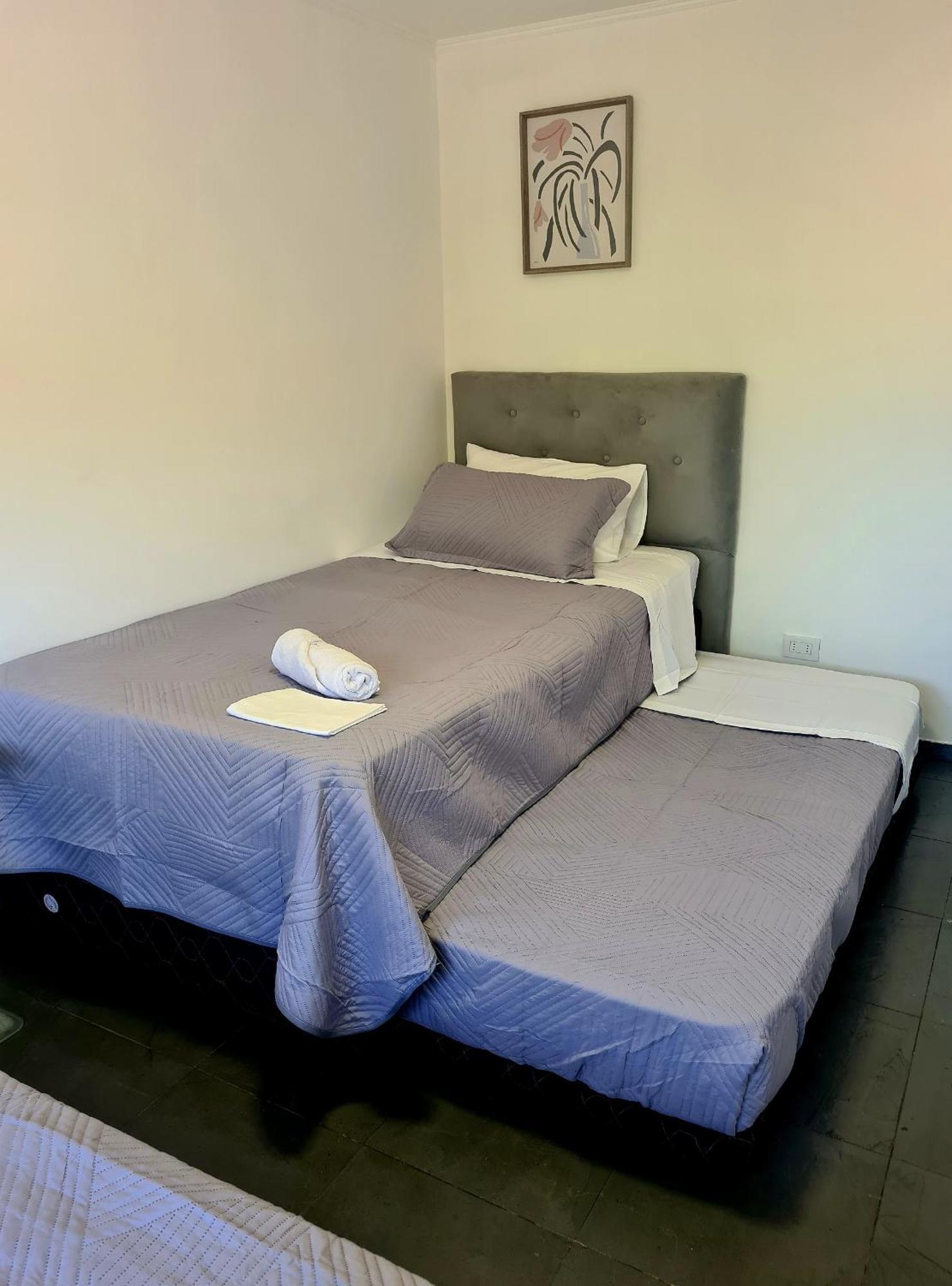 Amplia Casa A Pasos Del Mall Alto Las Condes Сasa de vacaciones