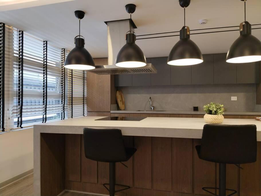 Hermoso Studio Con Estilo Y Comodidad
