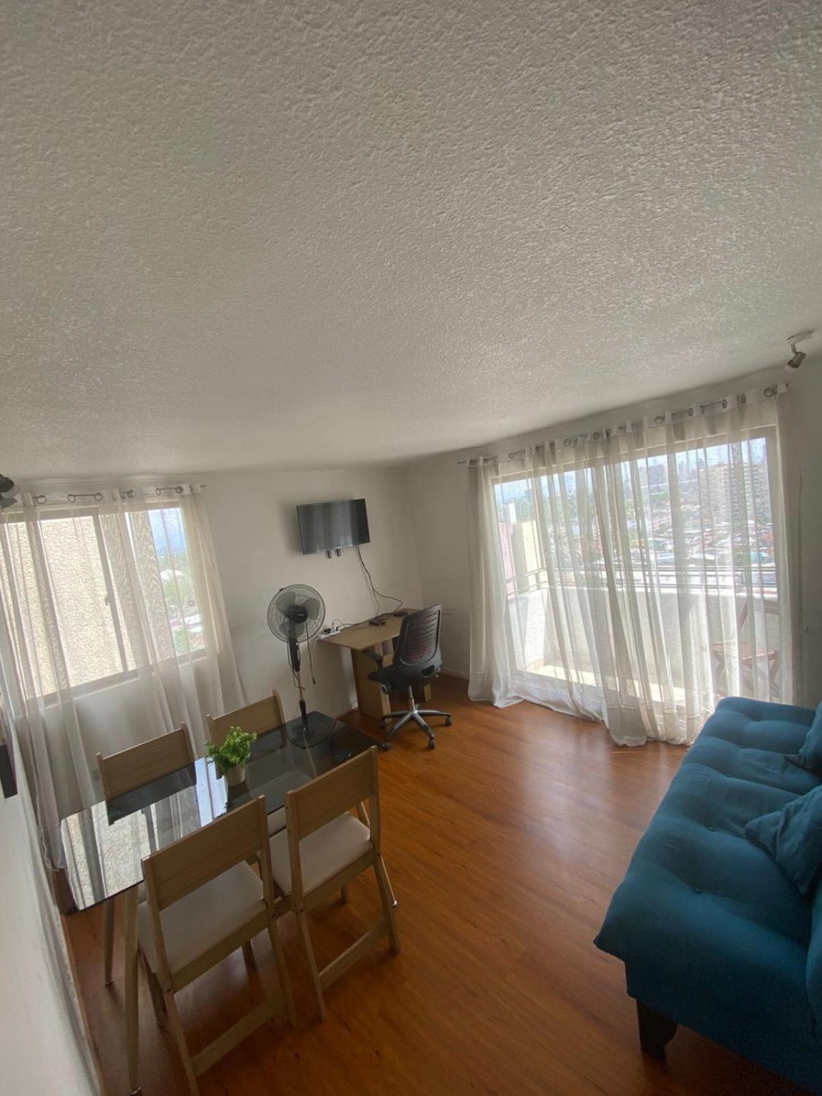 Lindisimo Departamento Cerca Del Parque O'higgins Apartamento
