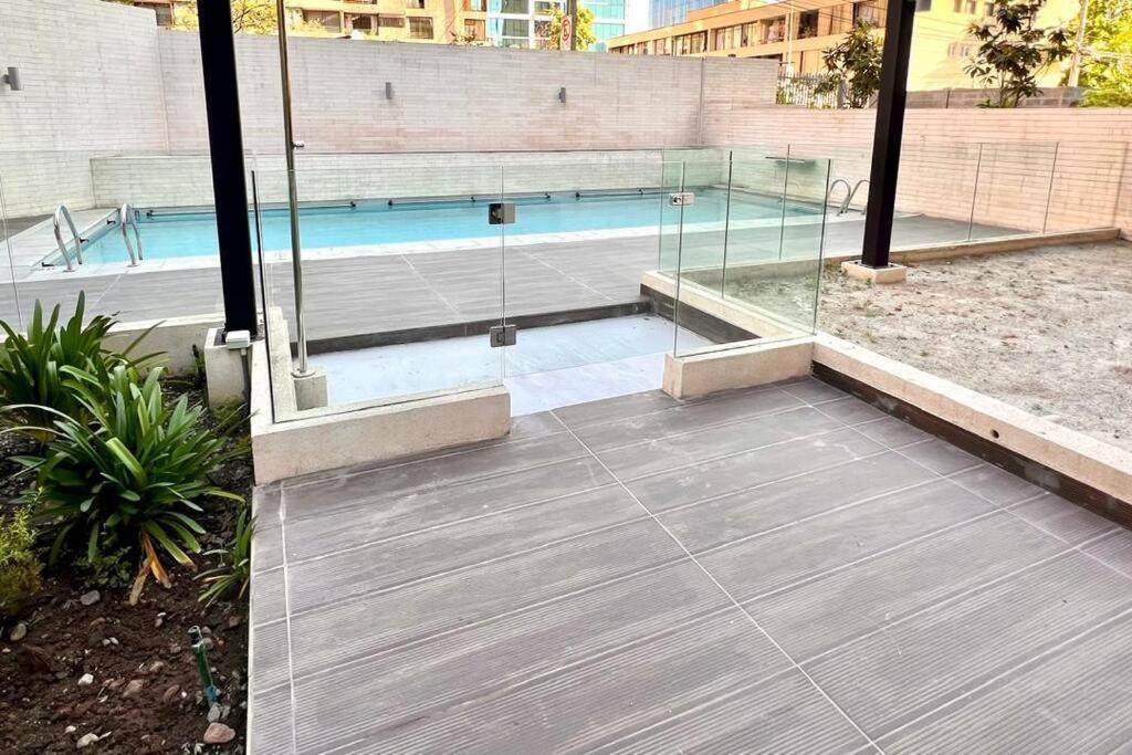 Elegante Dpto Cerca De Clinica Alemana Y Parque Arauco * Santiago