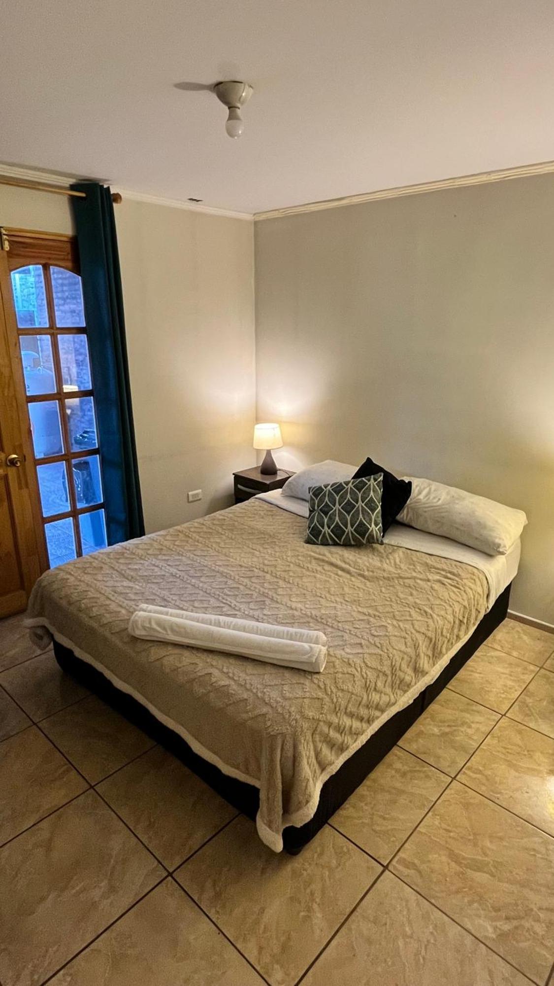 Bed & Breakfast Agape Airport *