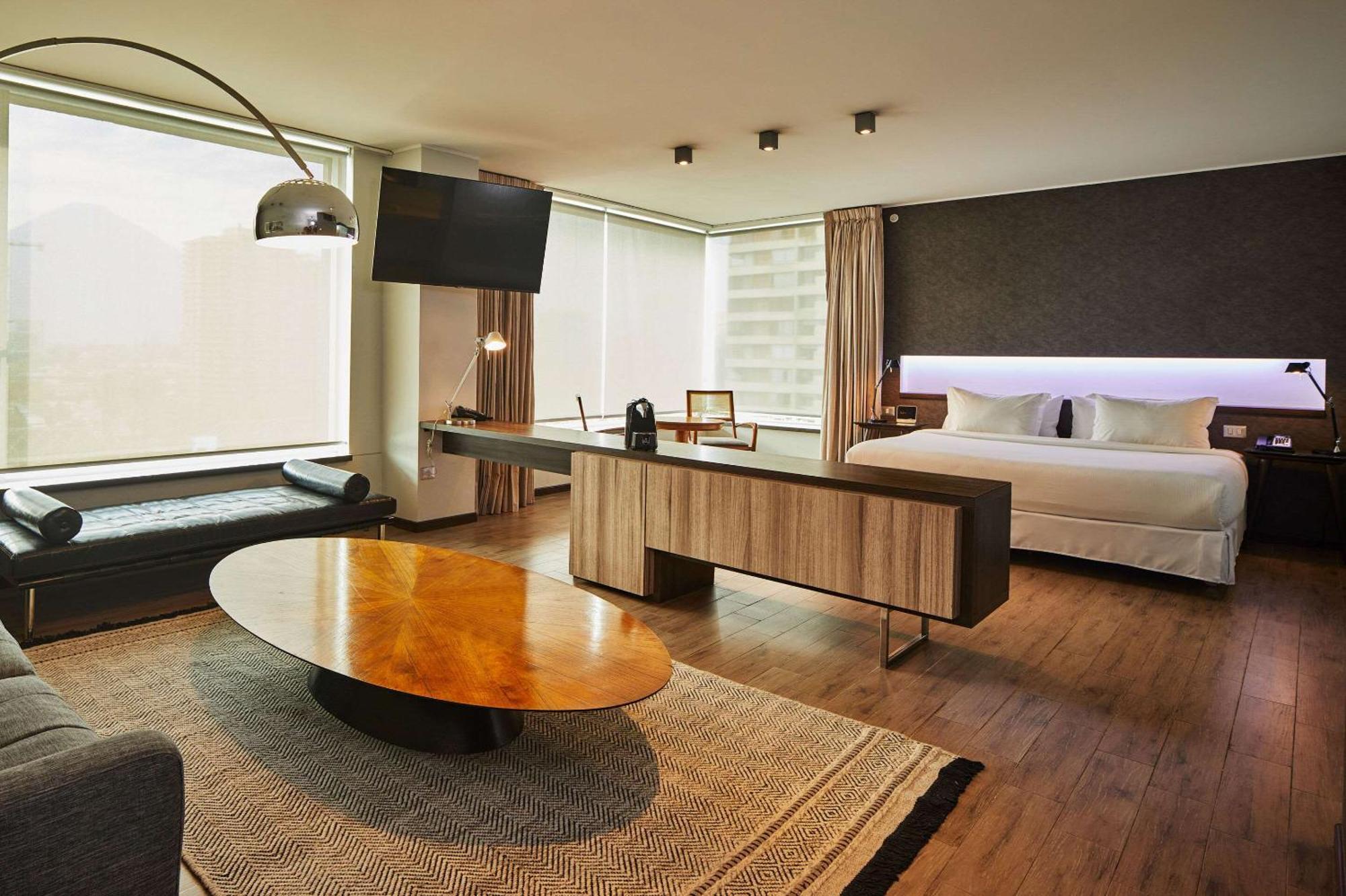 Radisson Blu Plaza El Bosque Hotel